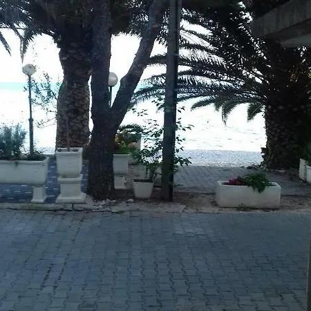 Nastasja Apartman Guest house Krvavica